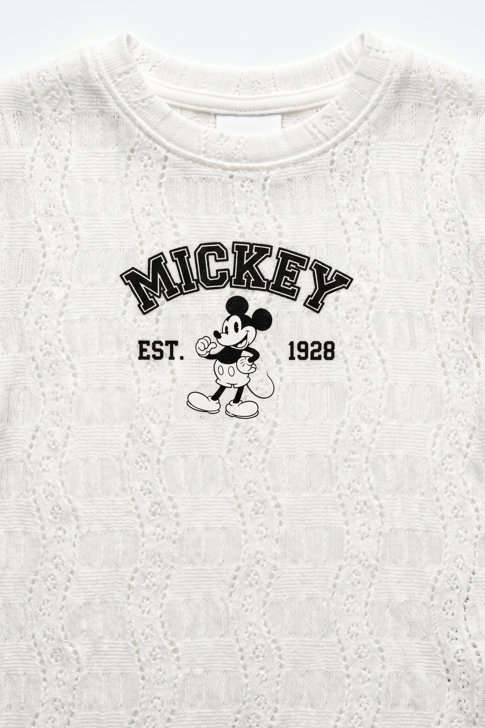 Blusa de dama mickey cuello redondo imagen 4