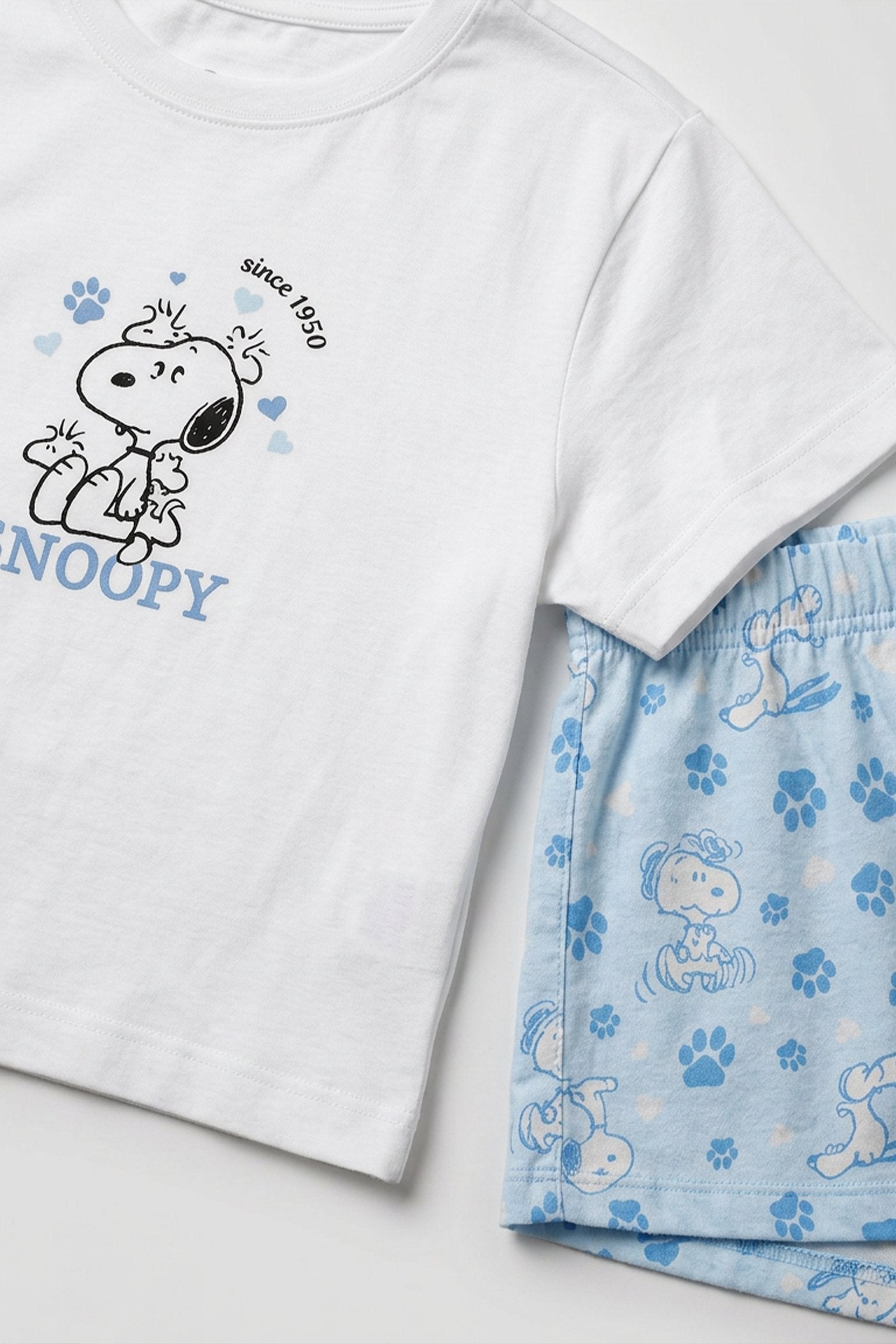 Pijama de dama snoopy short manga corta imagen 4