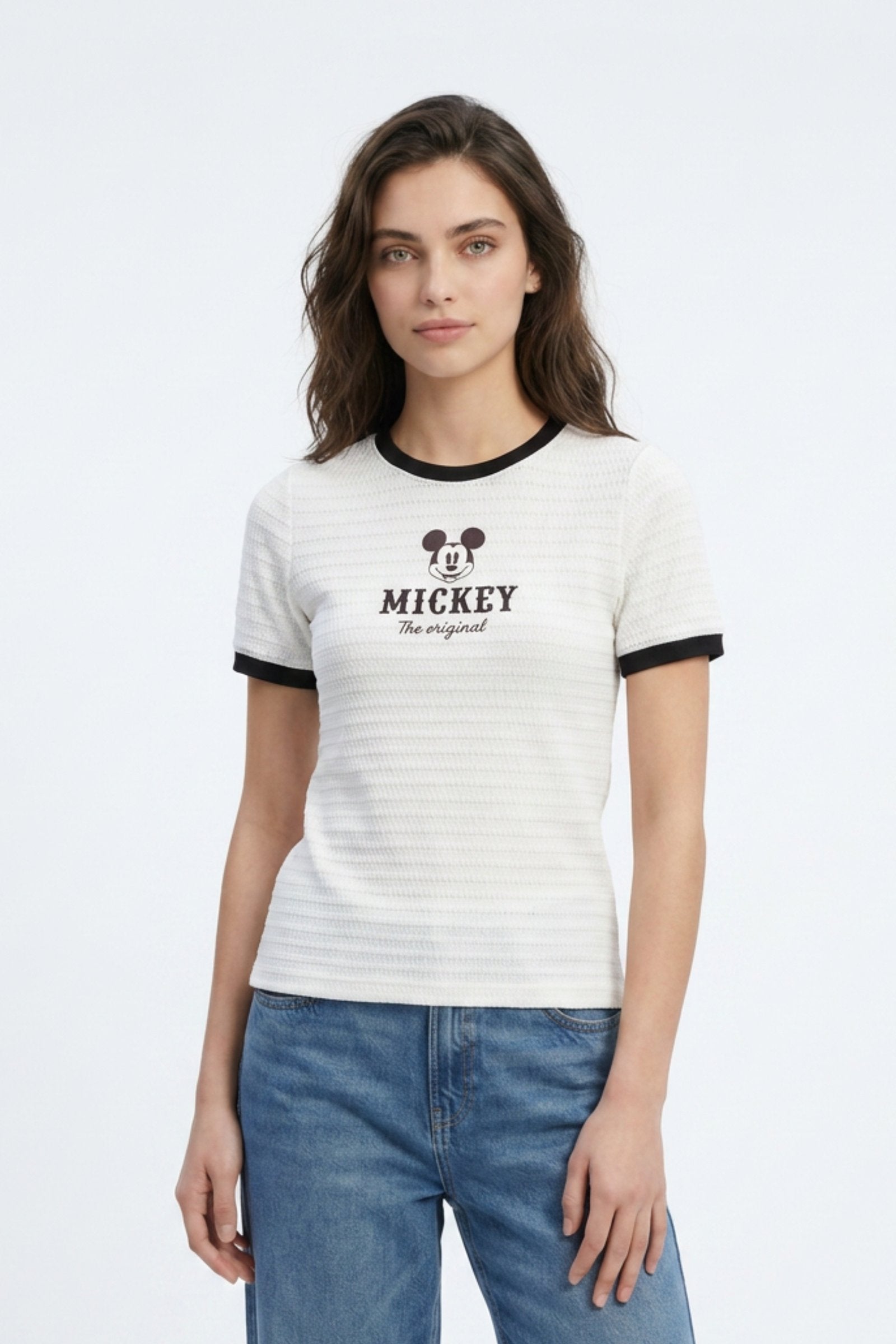 Blusa de dama mickey manga corta imagen 2
