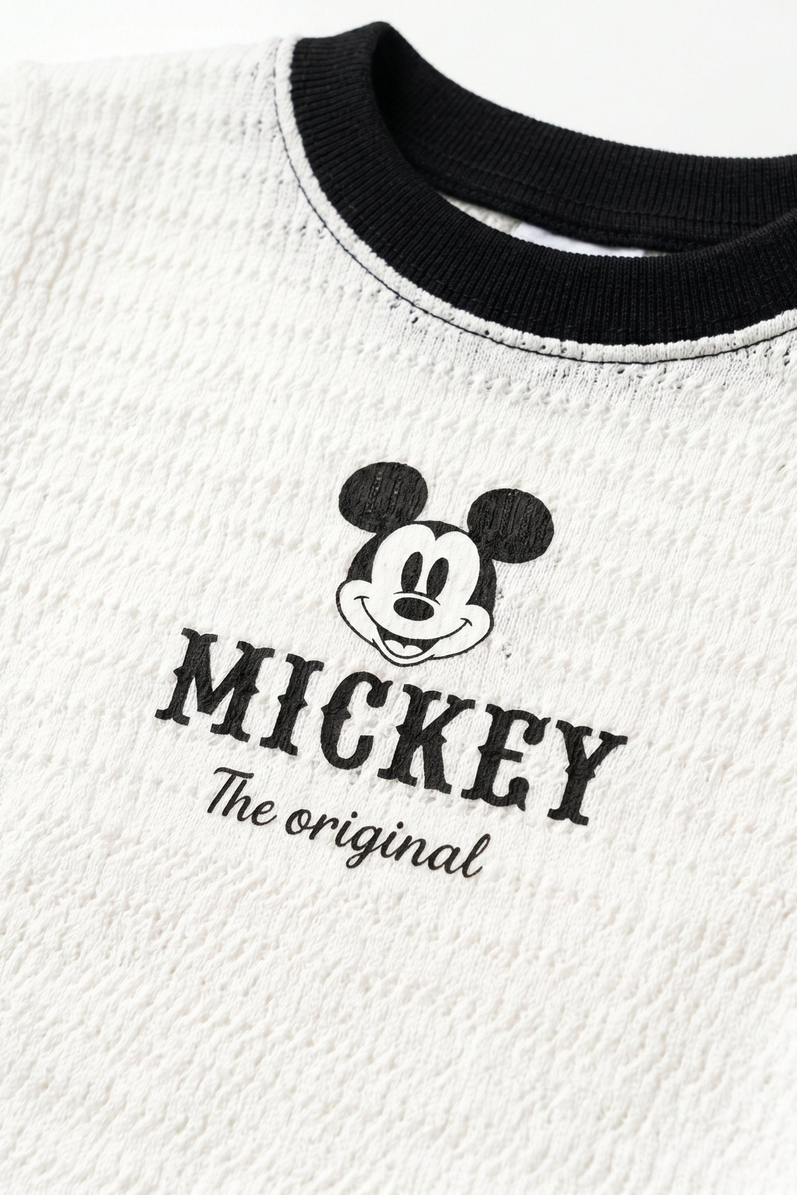 Blusa de dama mickey manga corta imagen 5