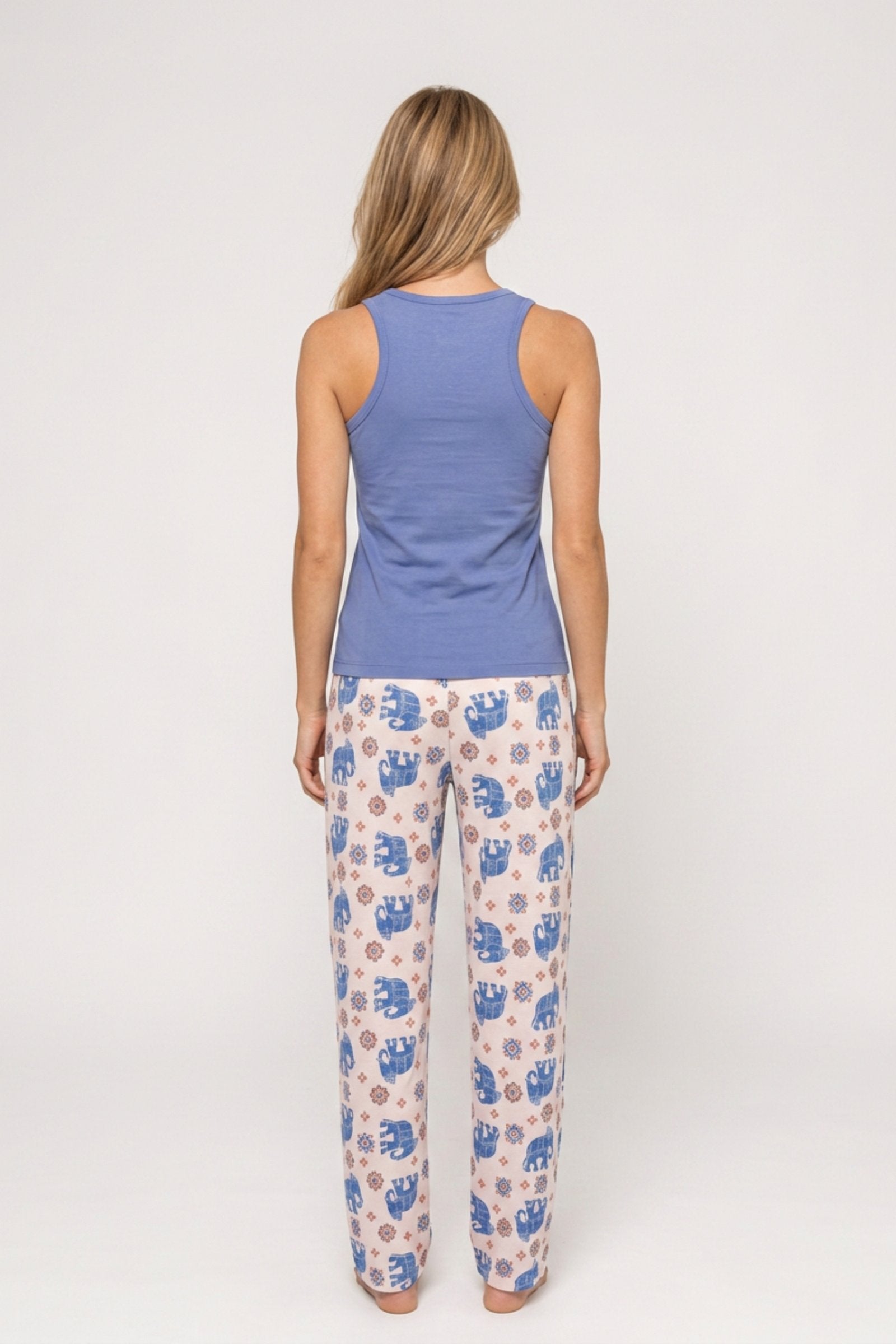 Pijama de dama estampada imagen 4