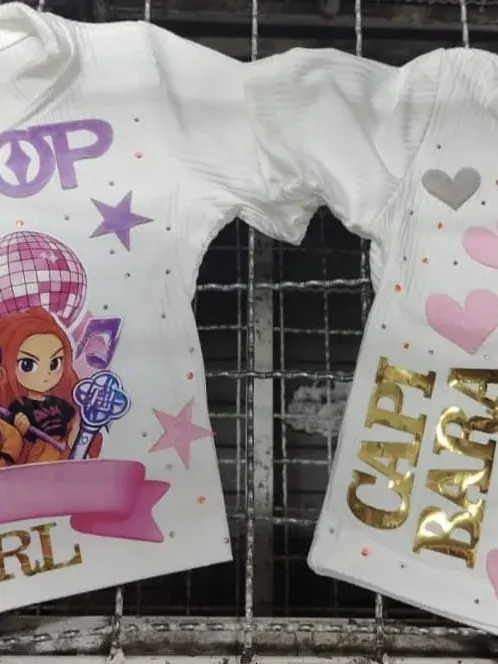 Blusa blanca para niña imagen 2