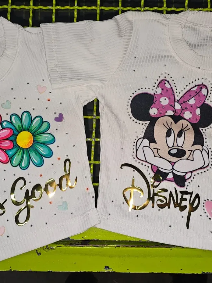 Blusa blanca para niña imagen 6