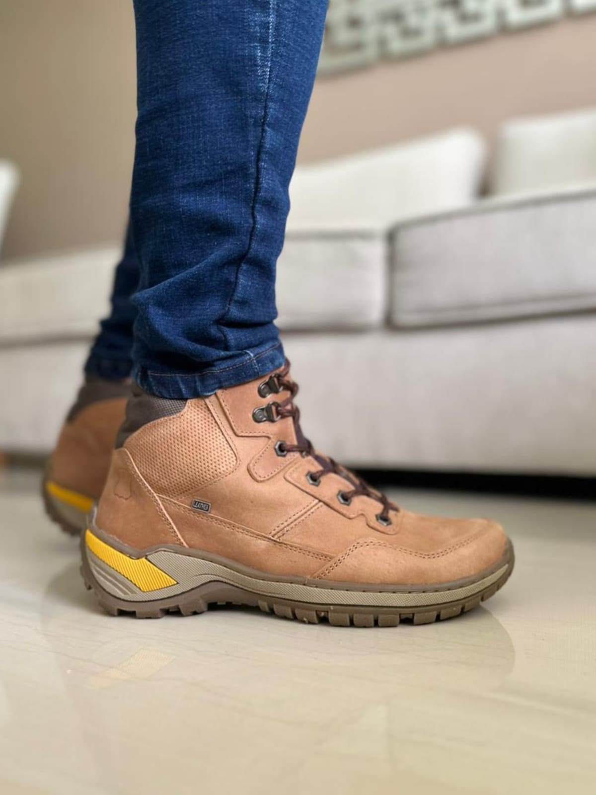 BOTA NESUKI - EN CUERO - PARA HOMBRE 3280 imagen 3