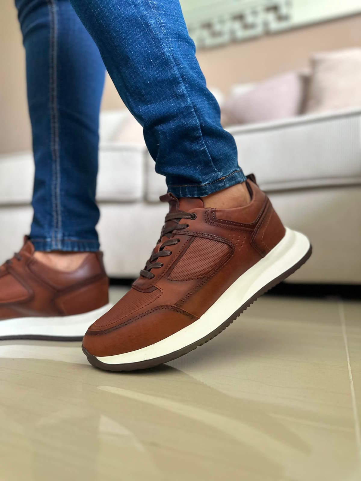 SNEAKERS PIT -CUERO VACUNO REF: T10 imagen 3