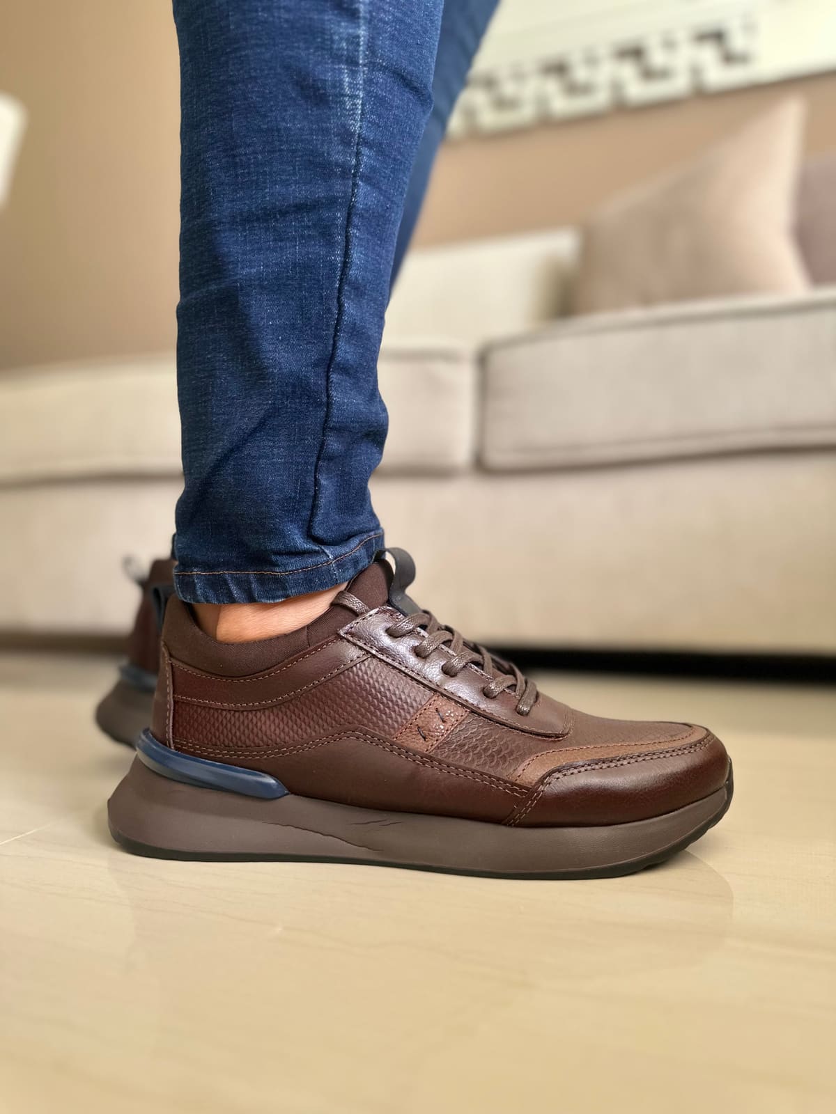 SNEAKER DINAMITE - EN CUERO - PARA HOMBRE - REF: 3217 imagen 2