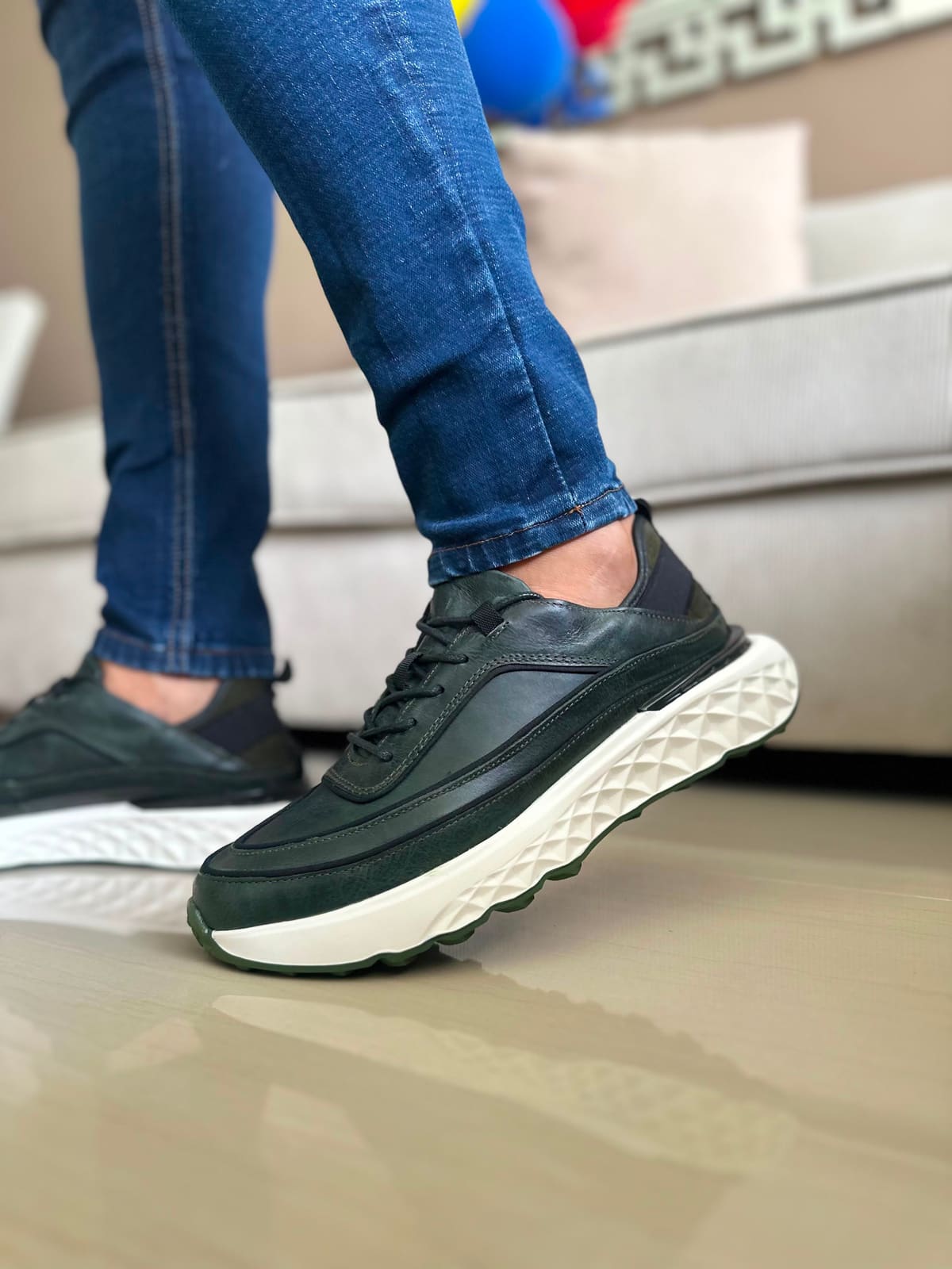 SNEAKERS OLI-CUERO VERDE VACUNO -REF 3309V imagen 3