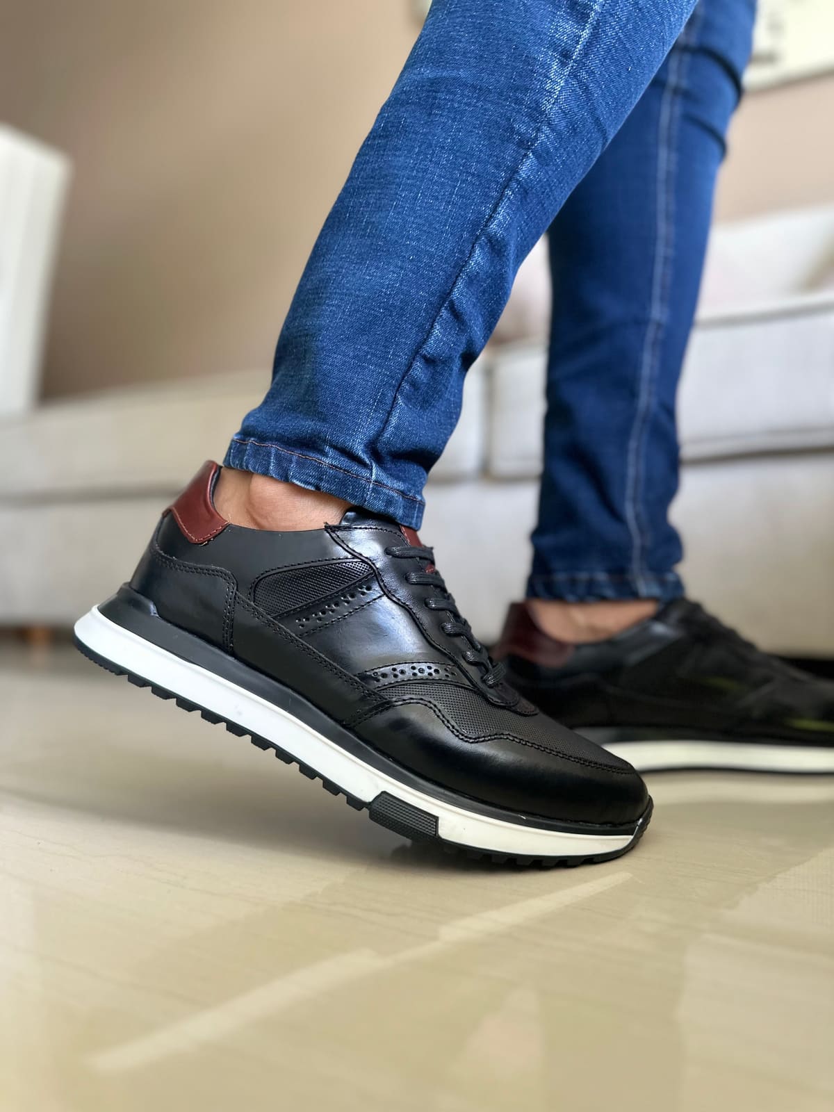 SNEAKERS TUW NEGROS- EN CUERO-REF:1229.86 imagen 2