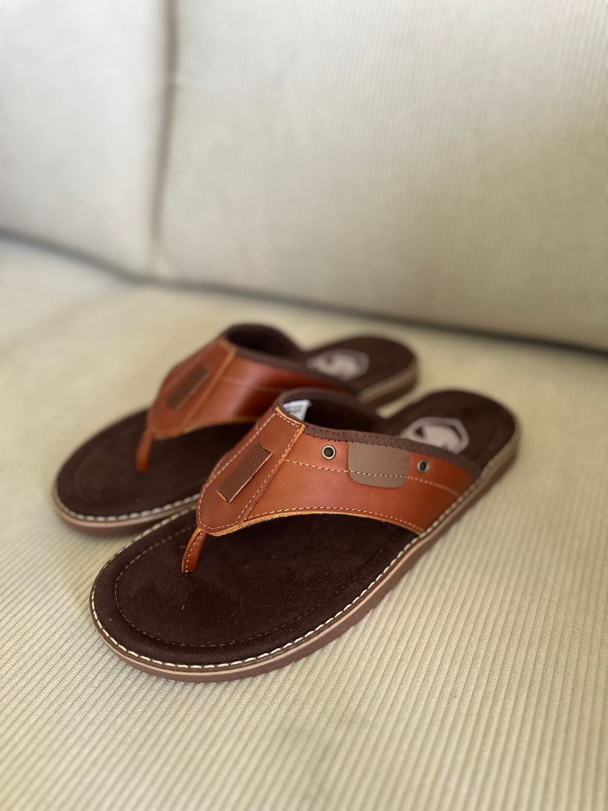 SANDALIAS EN CUERO REF:425 imagen 3