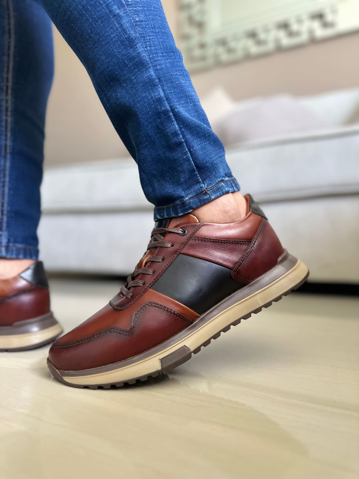 SNEAKERS LOV EN CUERO Coñac-REF: T-05 imagen 2