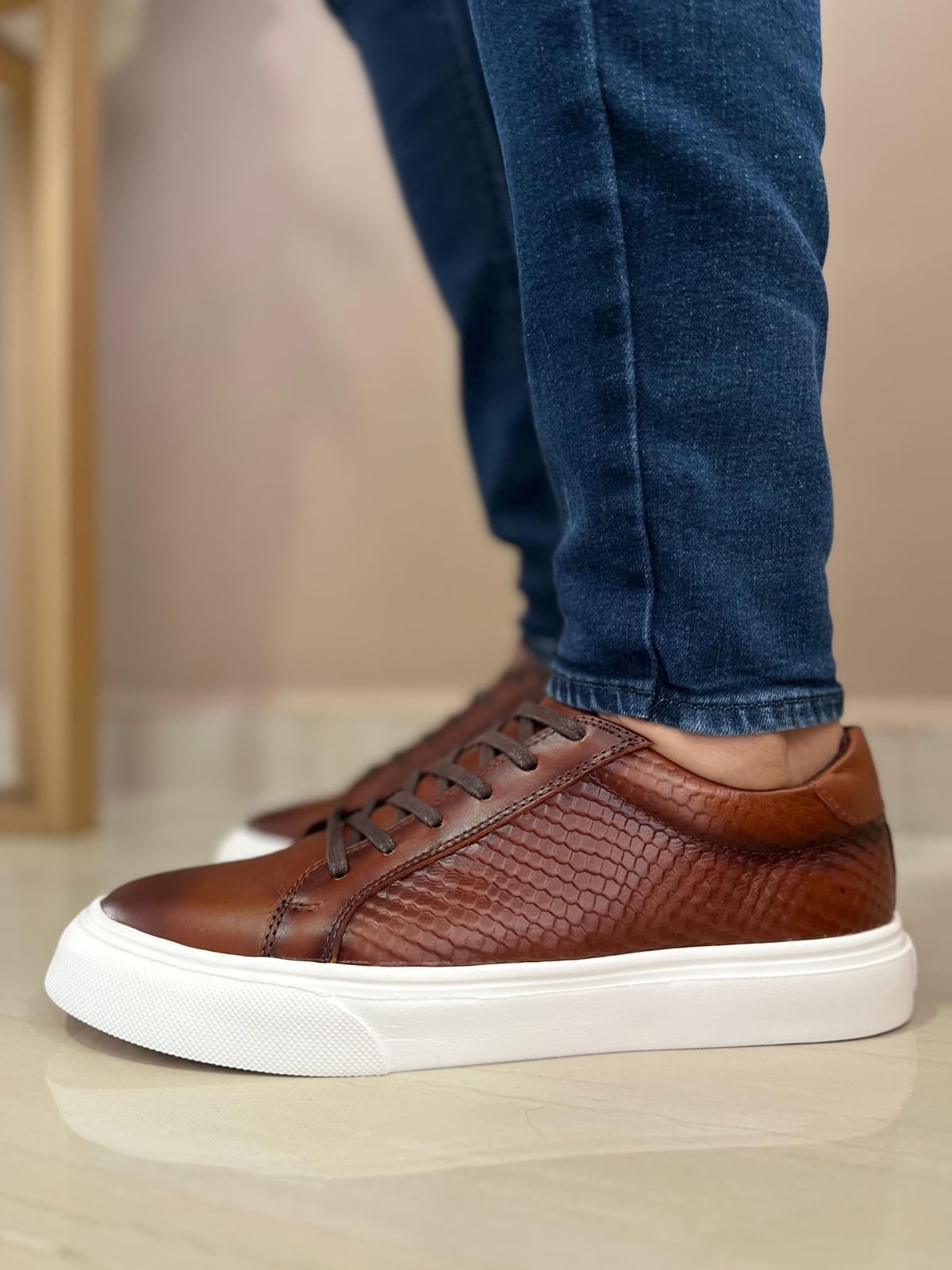SNEAKER Doggi- EN CUERO - PARA HOMBRE - REF: 602 imagen 2