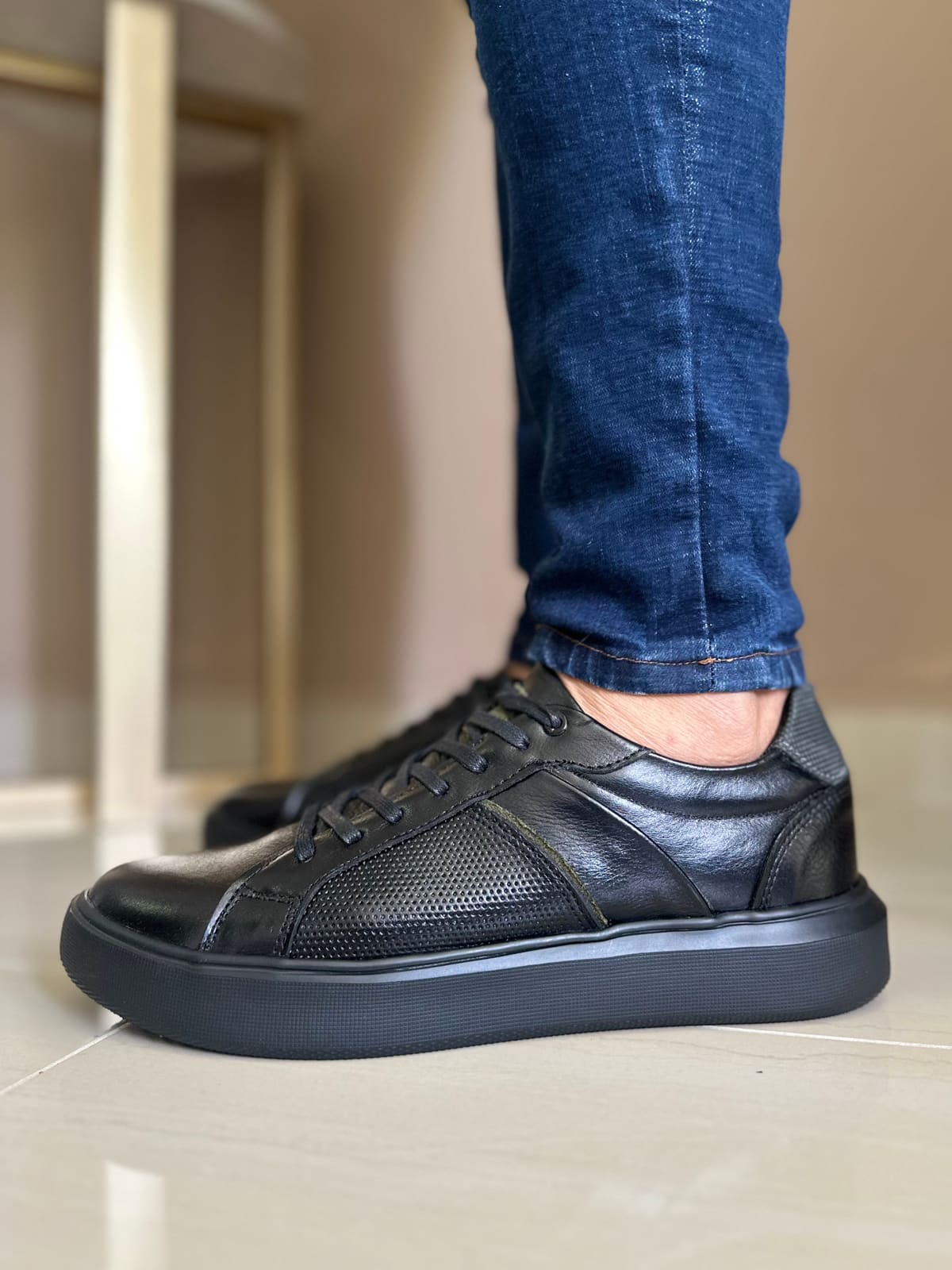 SNEAKER TOREC - EN CUERO - PARA HOMBRE - REF: SPN 3220 imagen 2