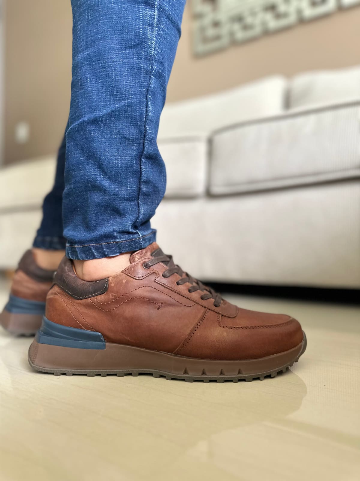 SNEAKER AZUL-CUERO REF:3315 imagen 4