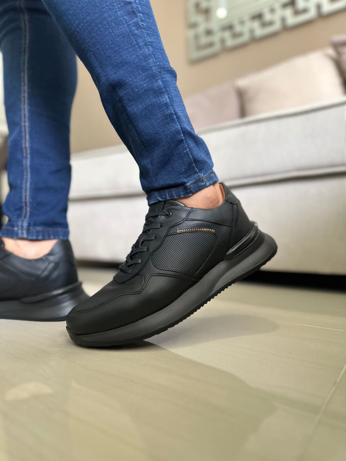 SNEAKERS RUFF - PARA HOMBRE - EN CUERO REF: T-08 imagen 3