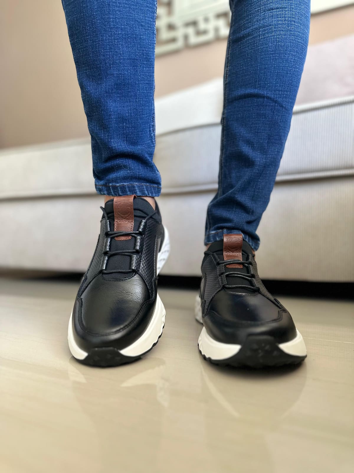 SNEAKERS Y UK-Cuero-Livianos REF 3385 imagen 3