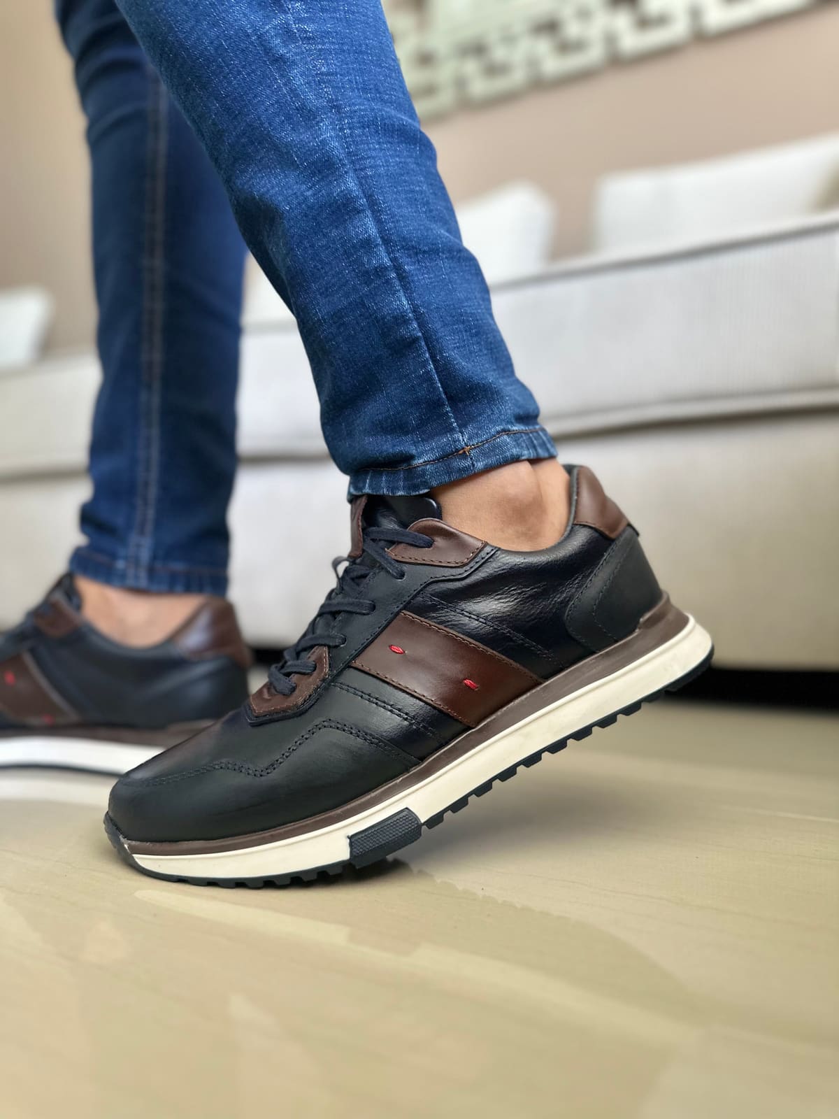 SNEAKERS TUW EN CUERO-REF: 2091 CANELA imagen 3