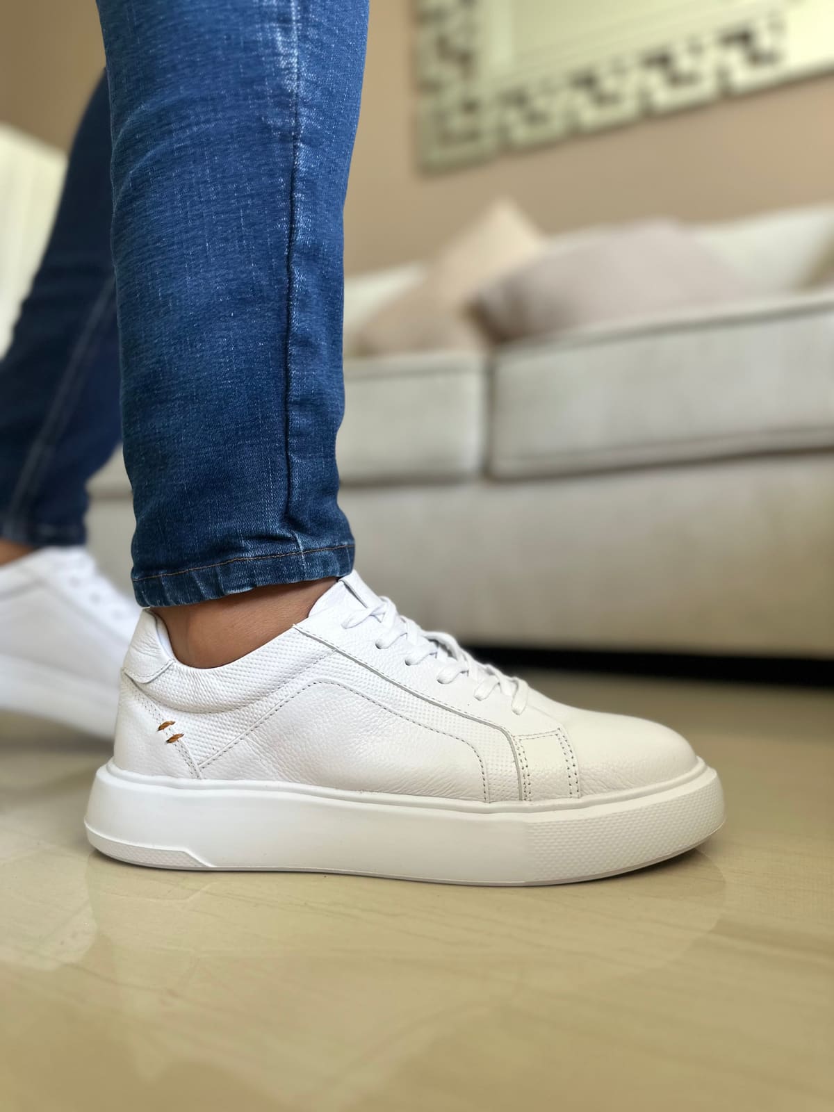SNEAKERS EN CUERO VACUNO COLOR BLANCO -REF:533 imagen 4