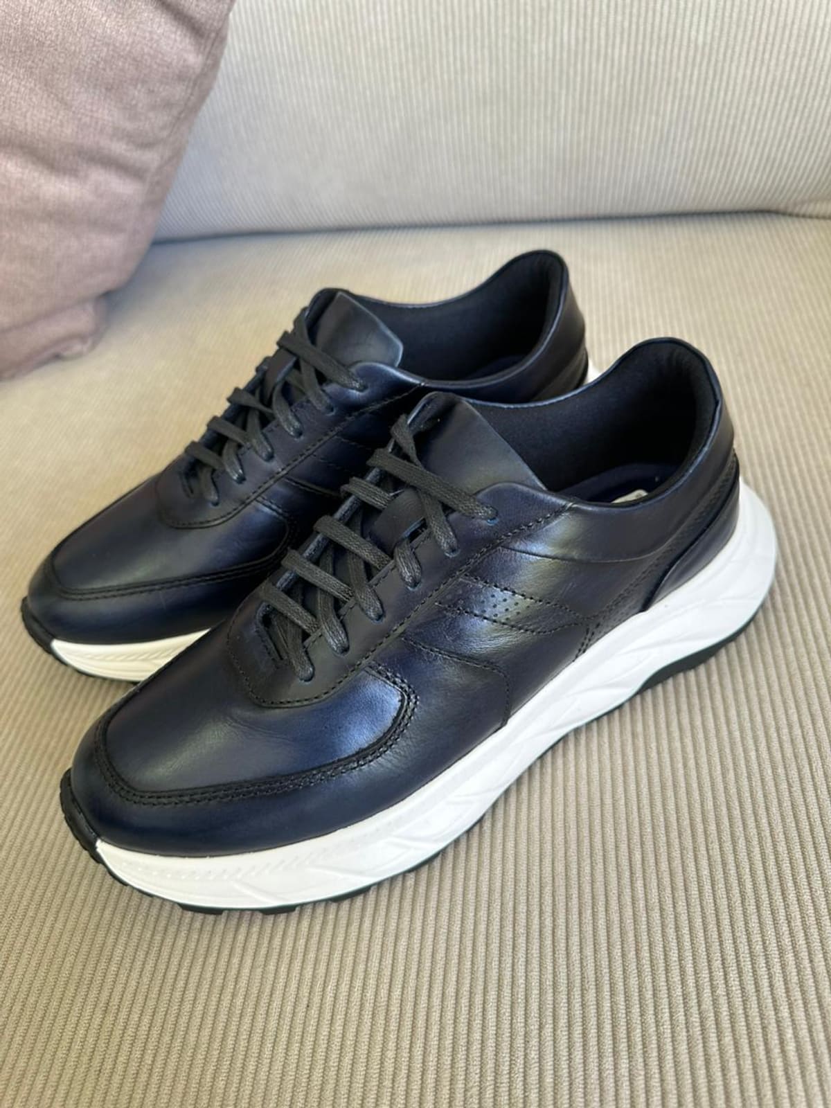 SNEAKERS CRIL - CUERO LISO-AZUL OSCURO REF: MAKU imagen 4