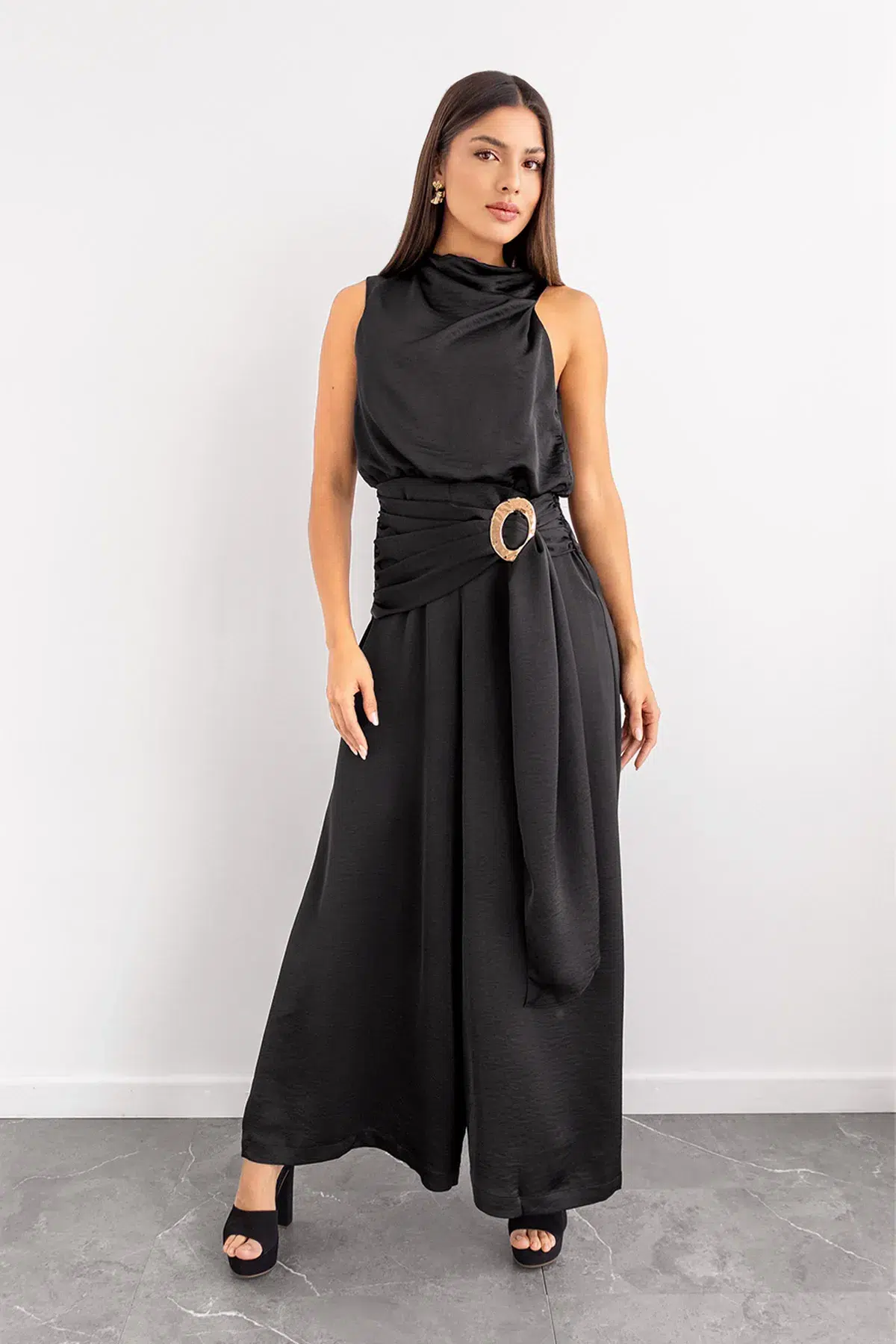 Enterizo Cuello Alto Fajon con Aro Negro imagen 4