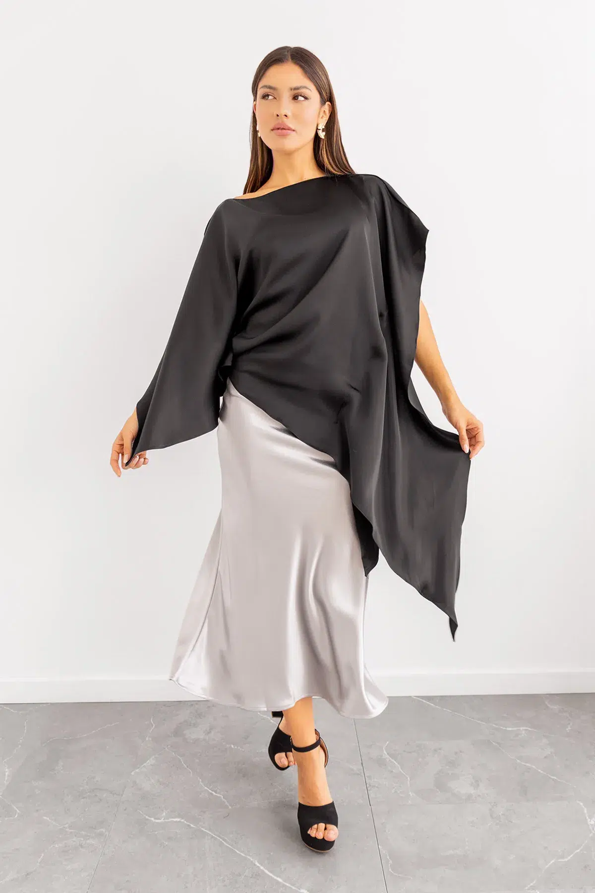Falda en Satin Silver imagen 2