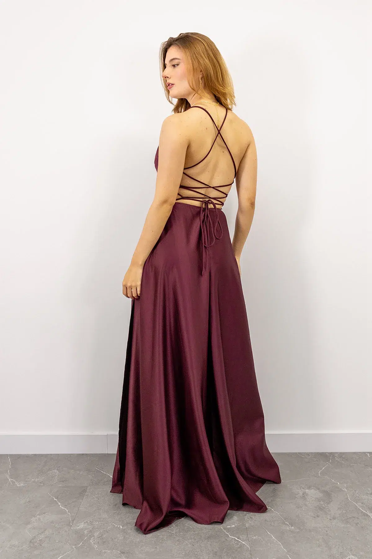 Vestido Falda en A Top Ajustado Vinotinto imagen 2