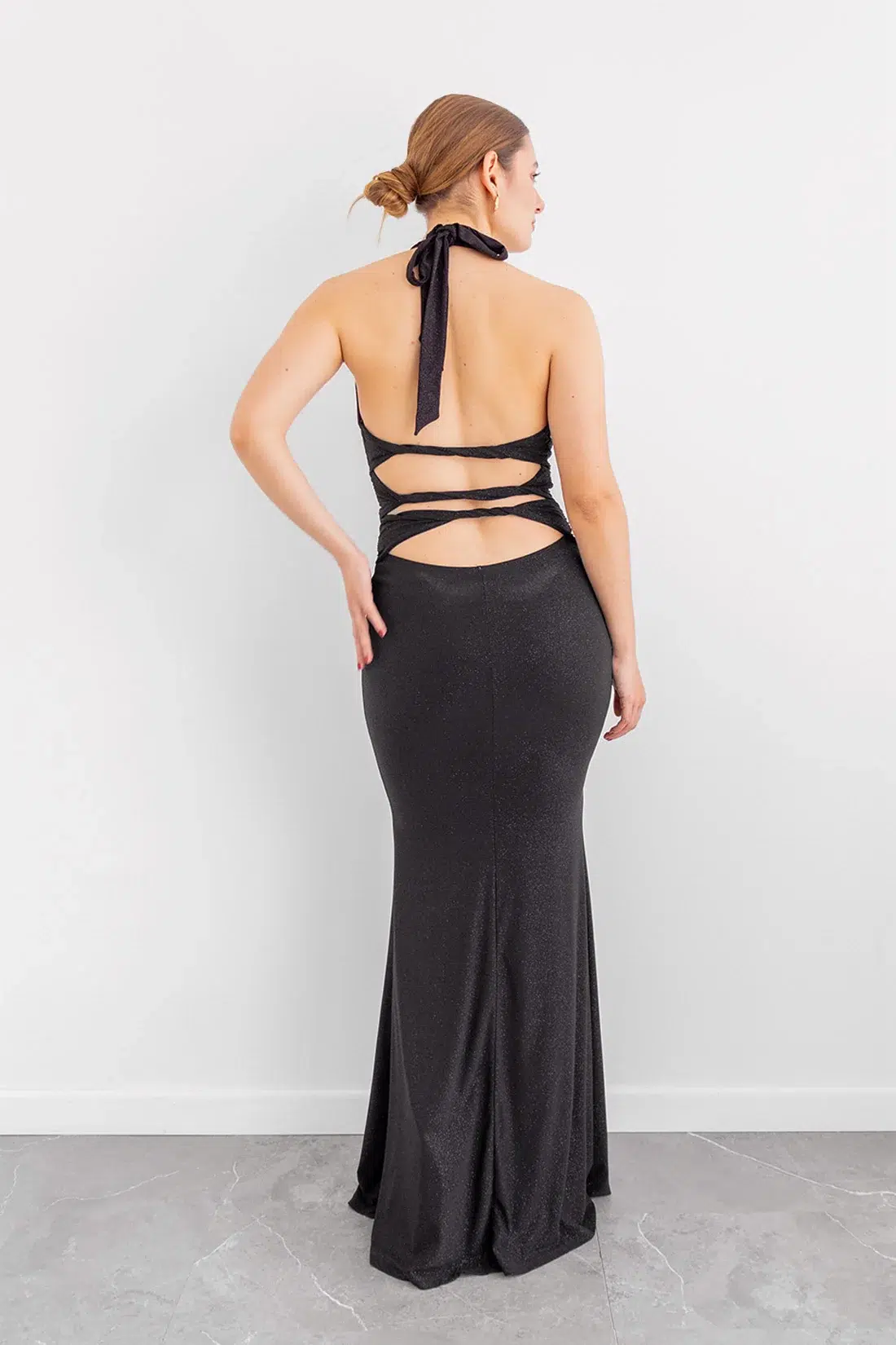 Vestido Brillo Escote en V y Espalda con Cortes Negro imagen 2