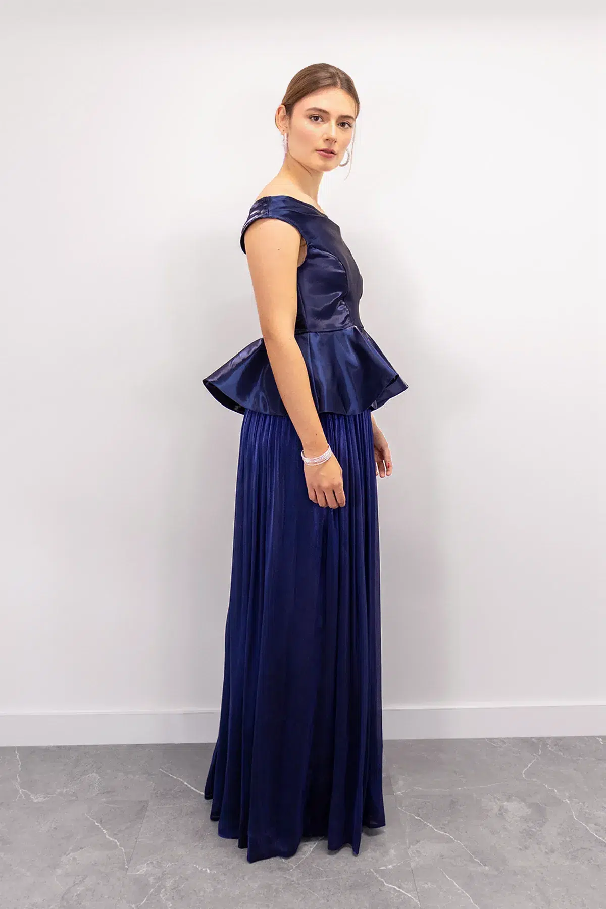 Vestido Blusa Peplum Azul Noche imagen 2